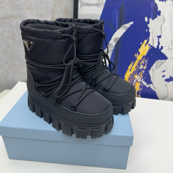 Pra*a boots