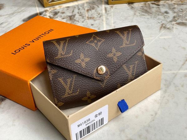 l0*is V*t0n victorine wallet
