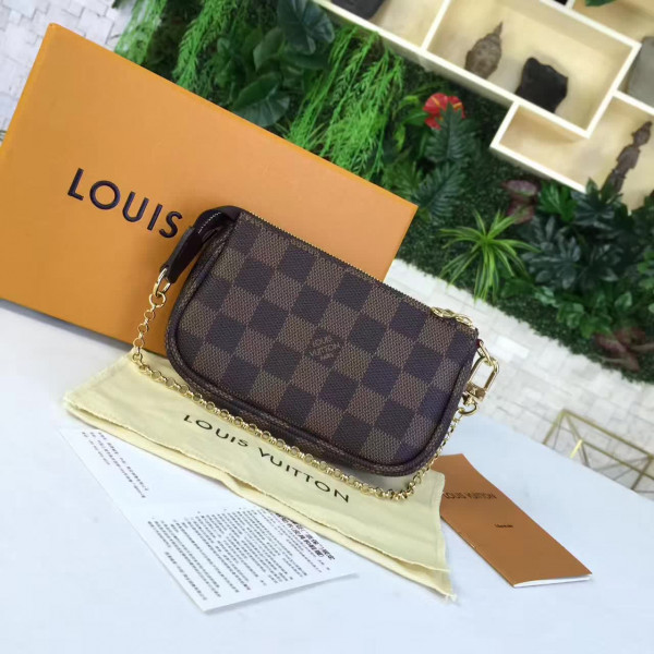 l0*is V*t0n wallet