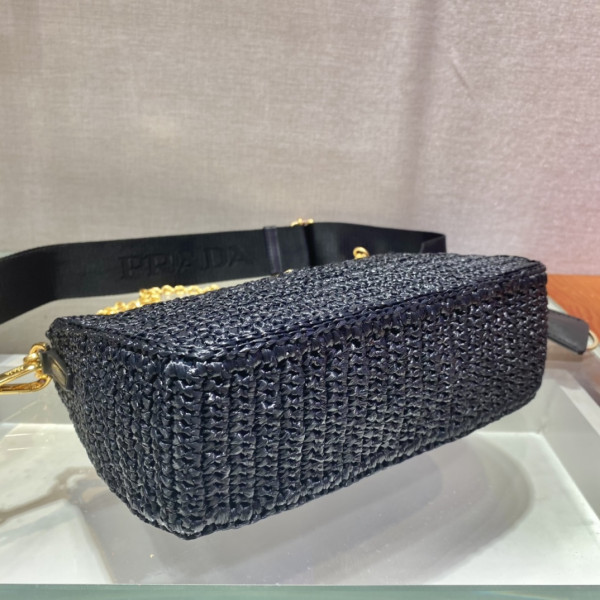 Pra*a re-edition 2005 raffia bag