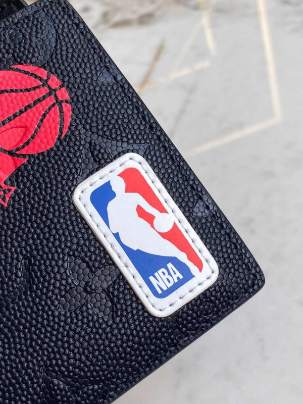 l0*is V*t0n lvxnba multiple wallet