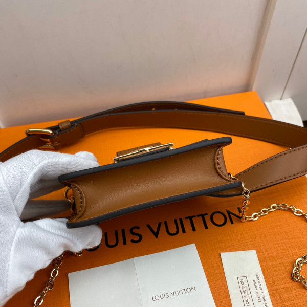 l0*is V*t0n bumbag dauphine bb
