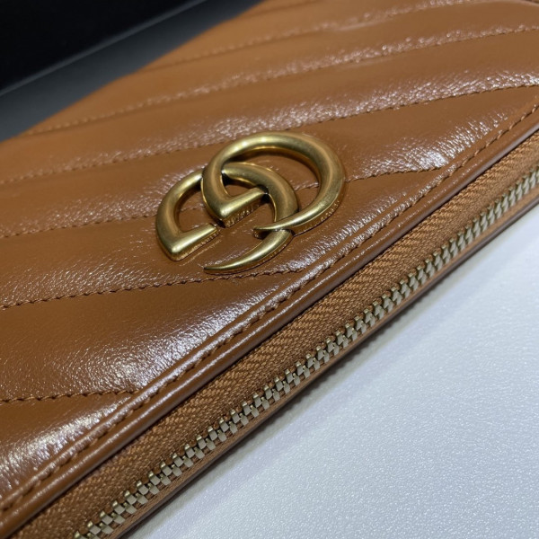 G*u*i gg marmont zip around wallet