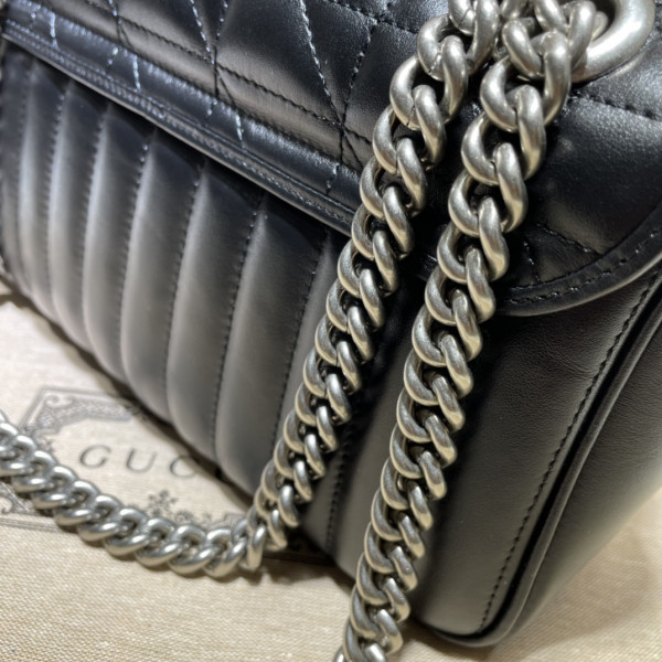 G*u*i gg marmont 26cm