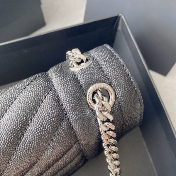 Y*L envelope medium bag