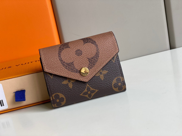 l0*is V*t0n zoÉ wallet