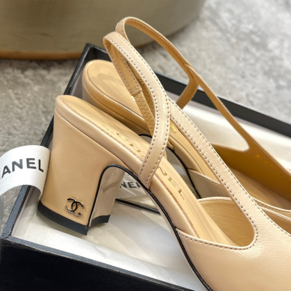 CL SLINGBACKS