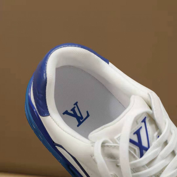 l0*is V*t0n trainer sneaker