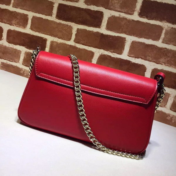 G*u*i soho chain bag