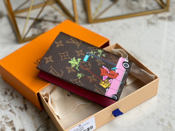 l0*is V*t0n passport cover
