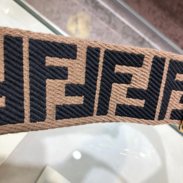 F**di strap you