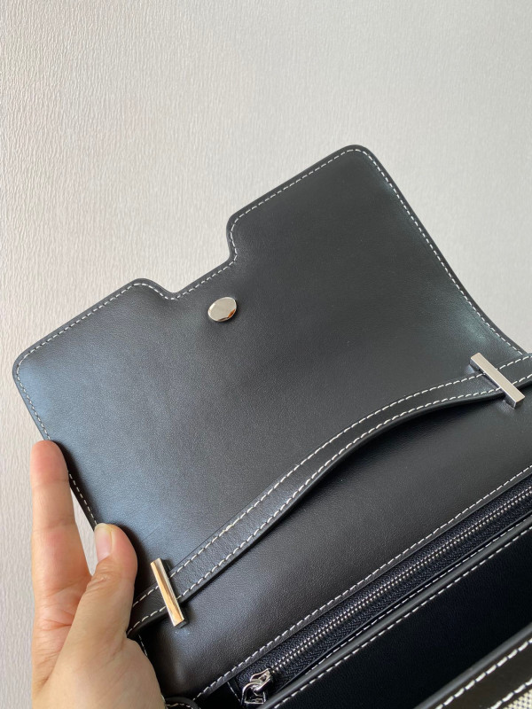 B**rry small tb bag
