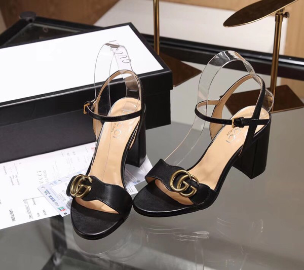 G*u*i leather mid-heel sandal