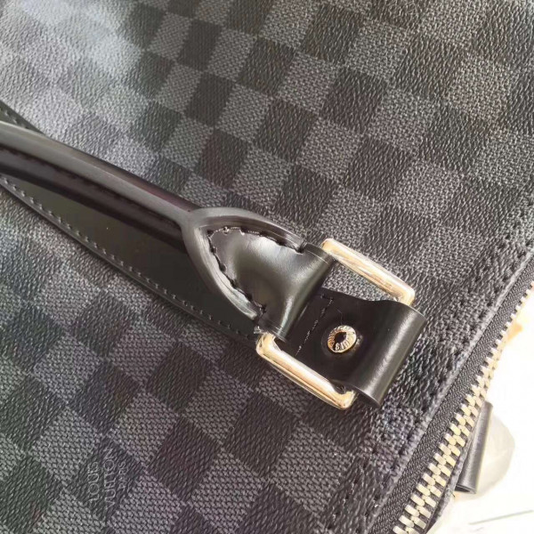 l0*is V*t0n keepall 45