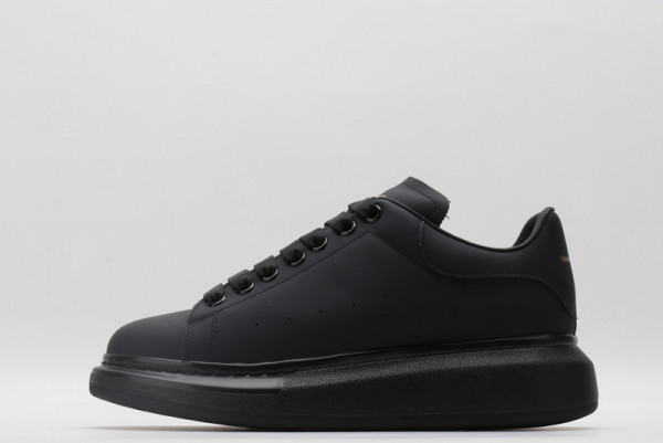 ale*d*r M*Q*en oversized sneaker