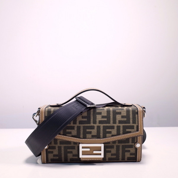 F**di baguette soft trunk