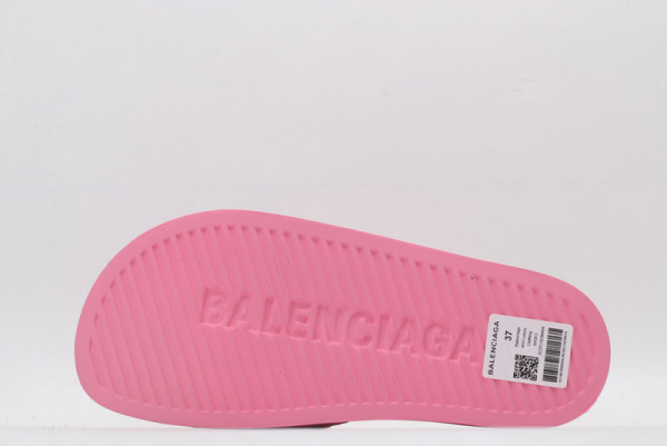 Ba*len*cia*ga pool slide sandal
