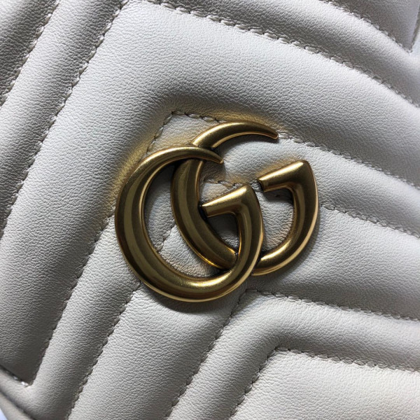G*u*i gg marmont mini bucket bag