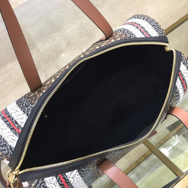 B**rry barrel bag