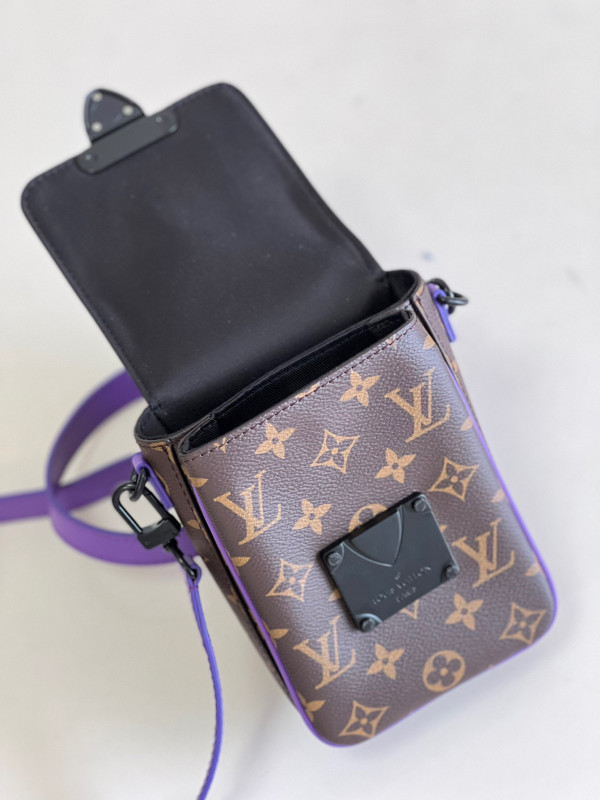 l0*is V*t0n s-lock vertical wearable wallet