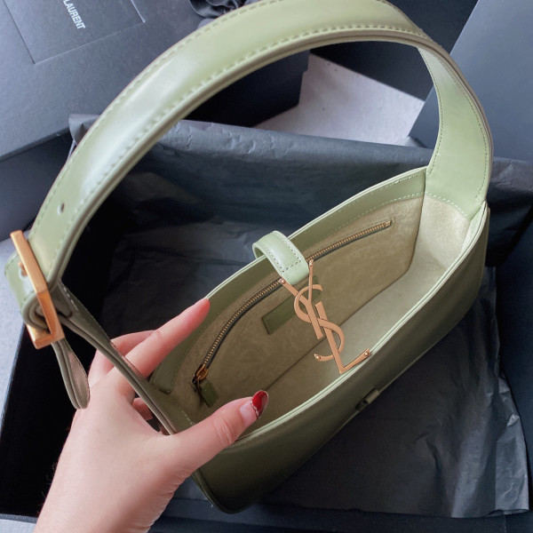 Y*L le 5 À 7 hobo bag