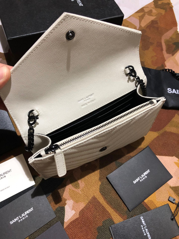 Y*L cassandre matelassÉ chain wallet