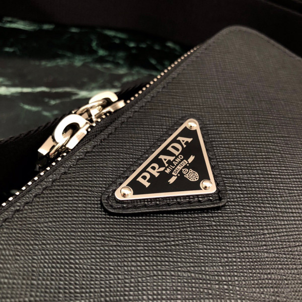 Pra*a brique bag