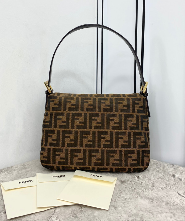 F**di vintage bag