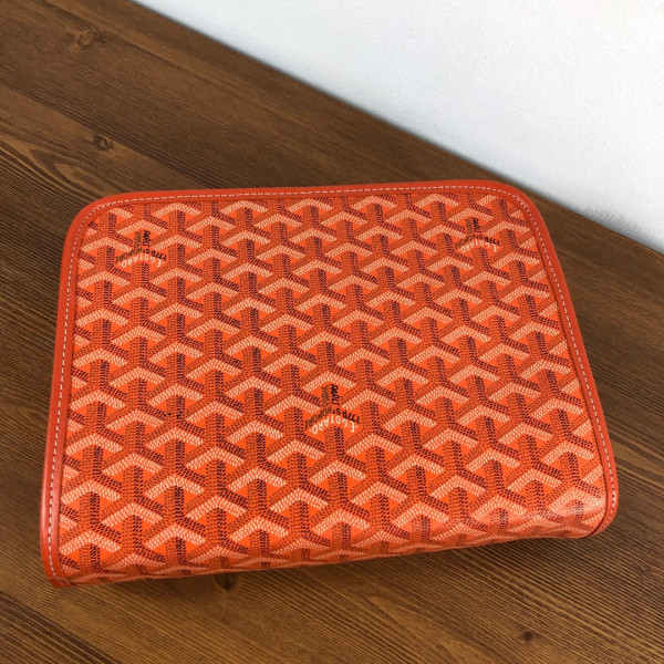 Go*ard toiletry bag