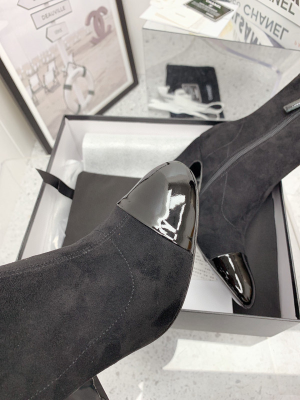CL ANKLE BOOTS