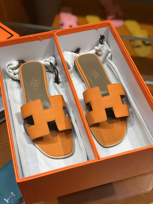 H**mes sandal