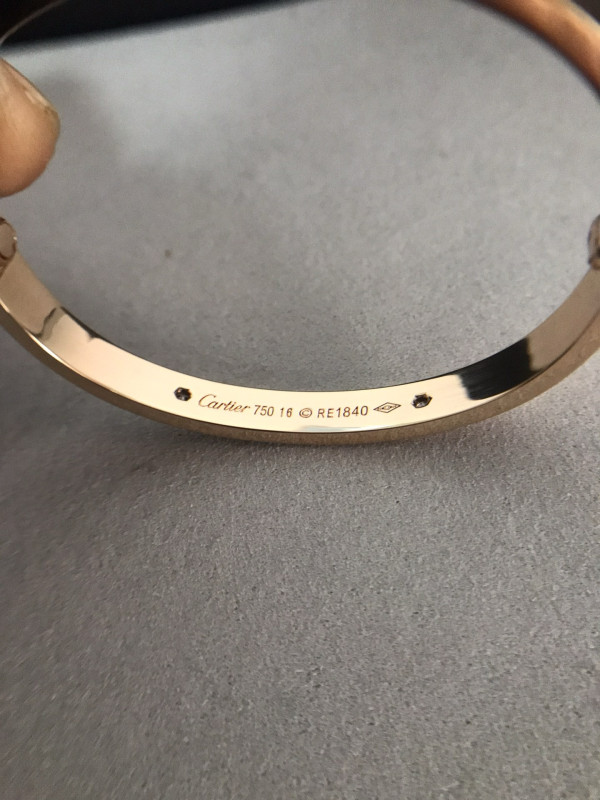 Ca*t*er bracelet