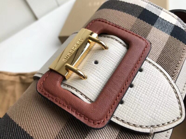 B**rry the buckle