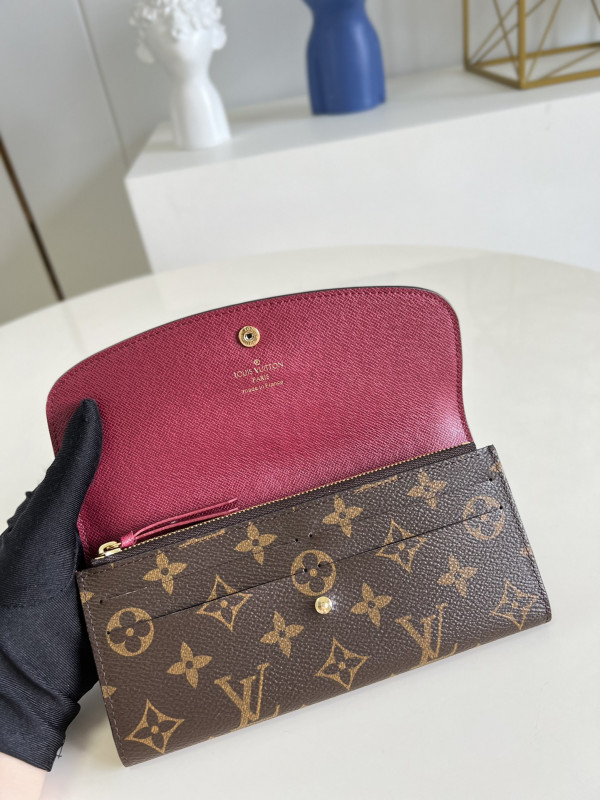 l0*is V*t0n emilie wallet