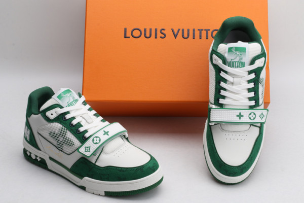 l0*is V*t0n trainer sneaker