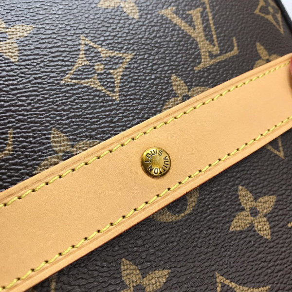 l0*is V*t0n soft trunk backpack pm