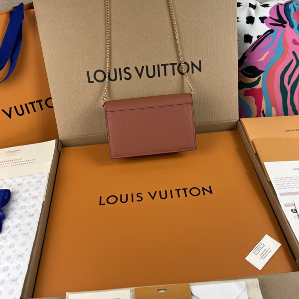 l0*is V*t0n mylockme chain pochette