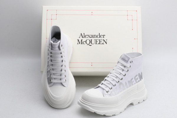 ale*d*r M*Q*en tread slick boot