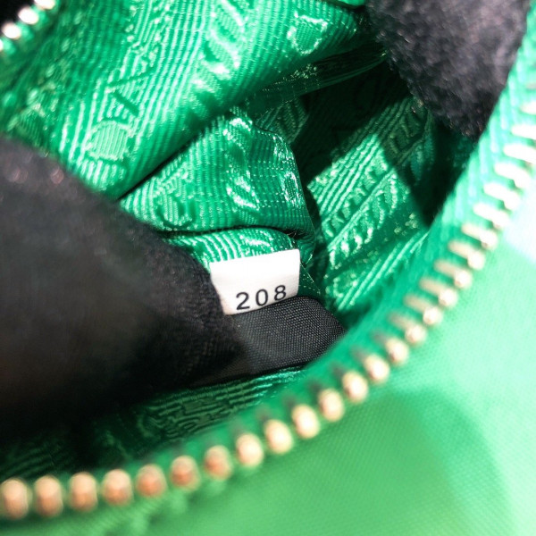 Pra*a re-edition 2005 nylon shoulder bag
