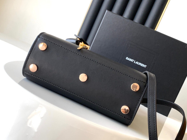 Y*L sac de jour nano in smooth leather