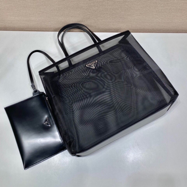 Pra*a tote bag
