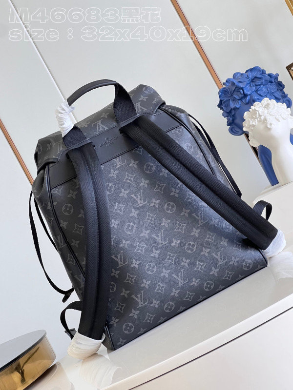 l0*is V*t0n backpack