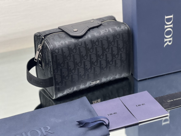 DIRO LINGOT TOILETRY BAG