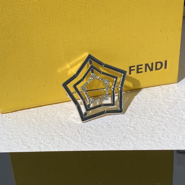 F**di brooch