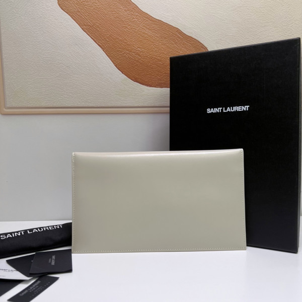 Y*L uptown pouch