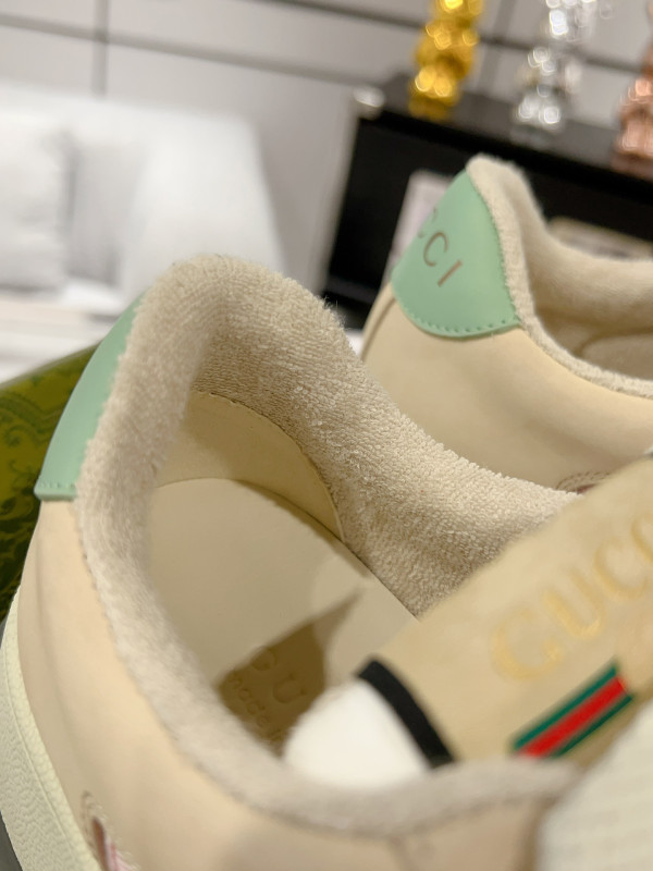 G*u*i sneaker