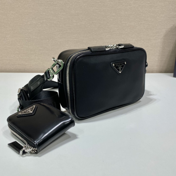 Pra*a message bag-19*12.5*5.5*cm