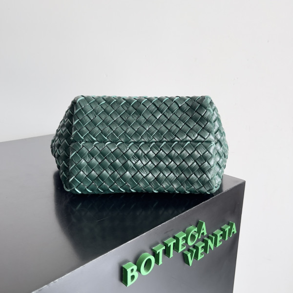 bo*te*ga Ve*ne*ta mini cabat-22*6.5*15.5cm