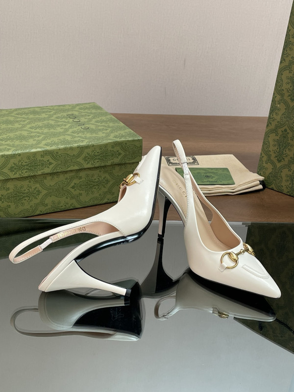 G*u*i heels-10.5cm