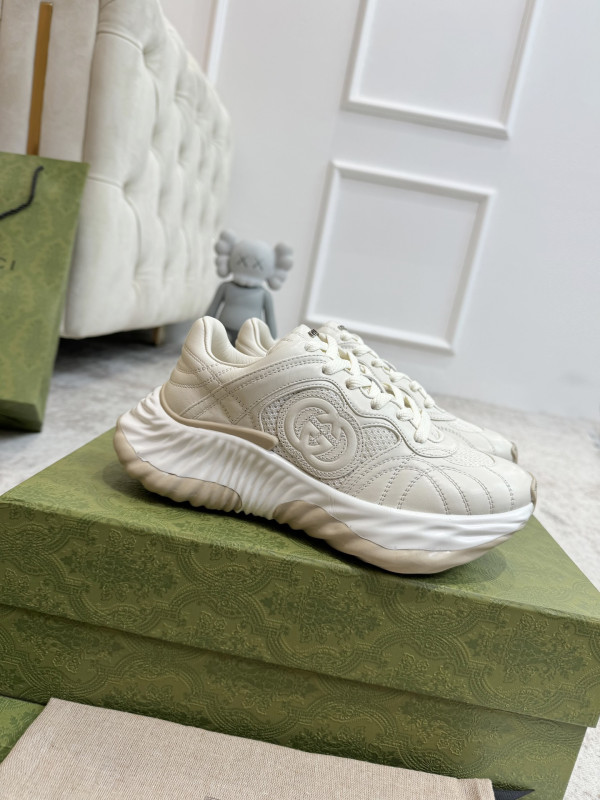 G*u*i ripple sneaker